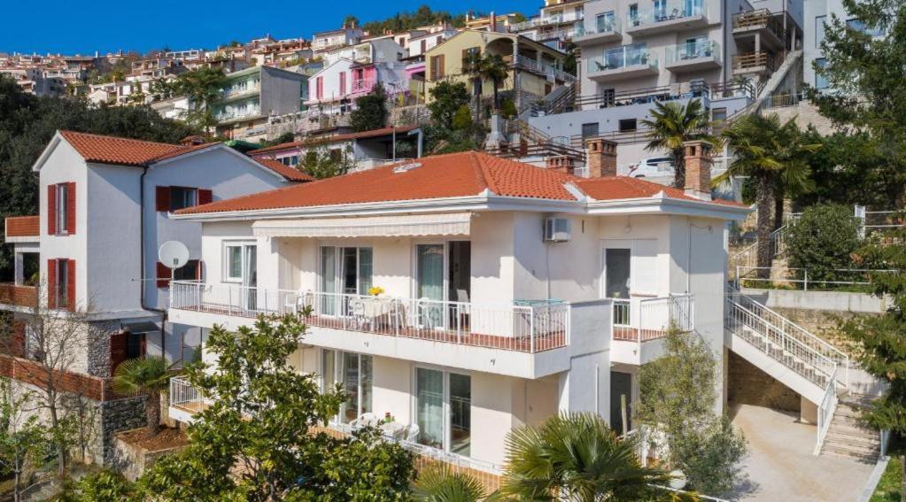 Jadranka Apartment Rabac Bagian luar foto